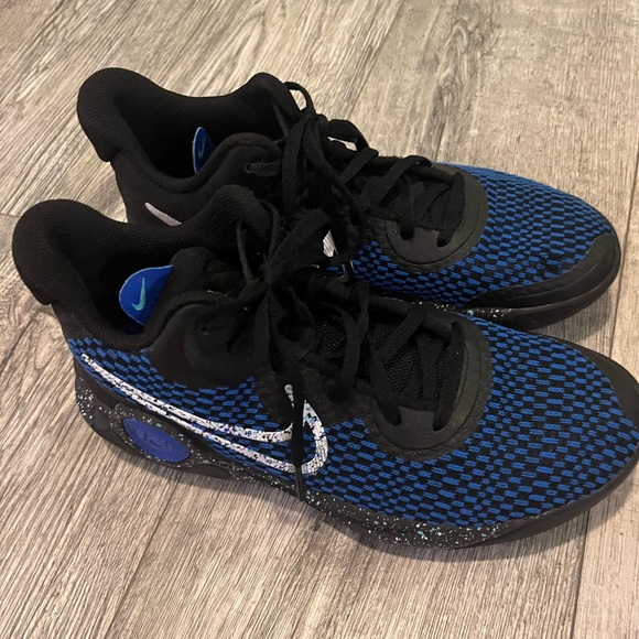 Kevin Durant basketball sneakers like new - Picture 6 of 6